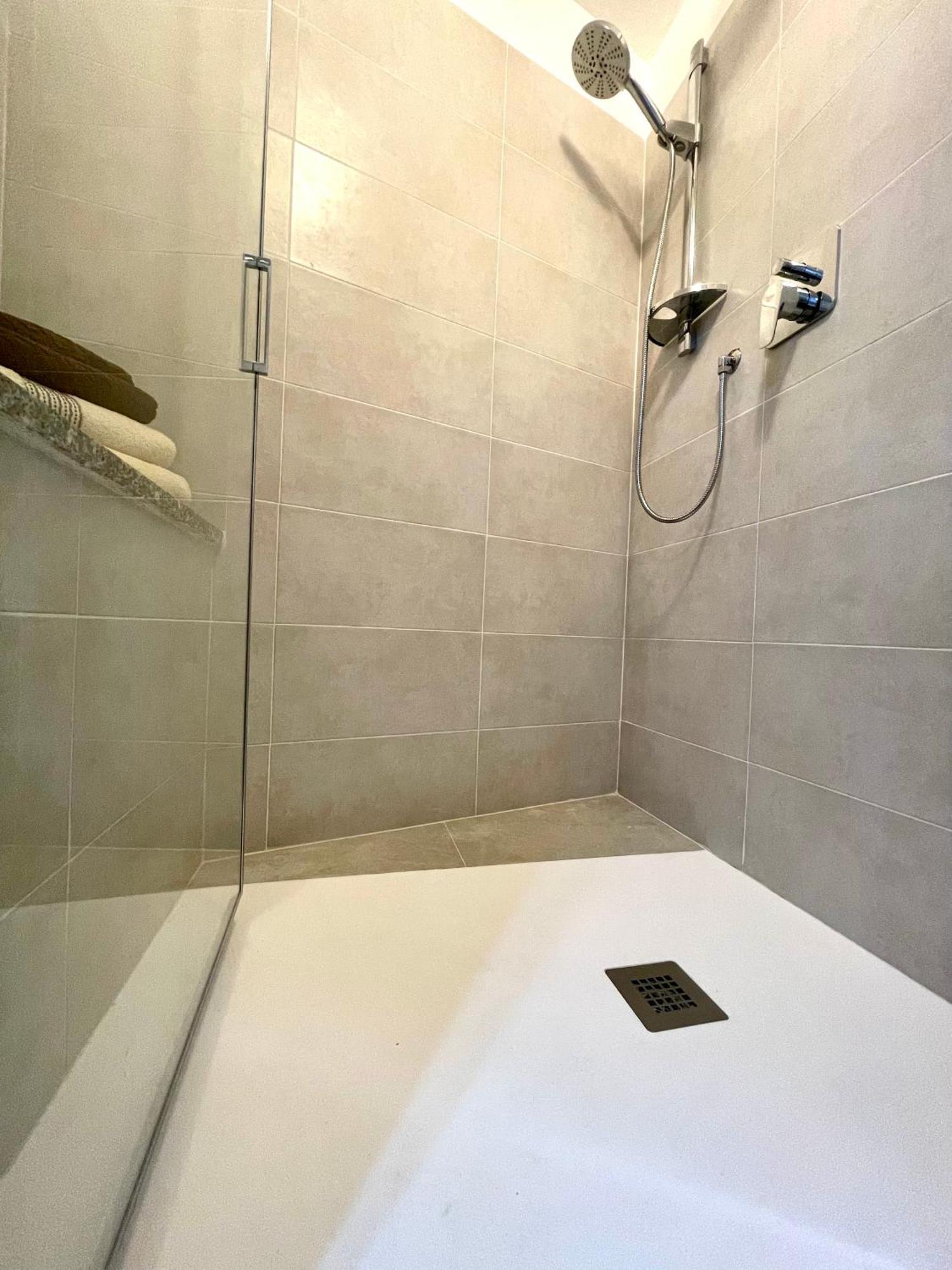 LG LAKE - Boutique apartment - Brienno Extérieur photo
