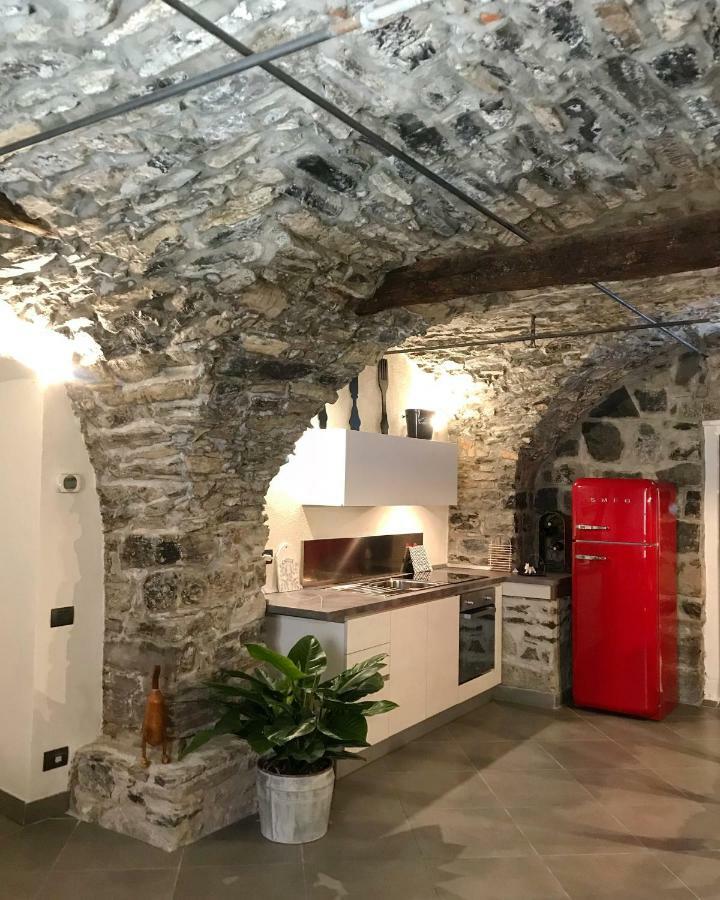 LG LAKE - Boutique apartment - Brienno Extérieur photo